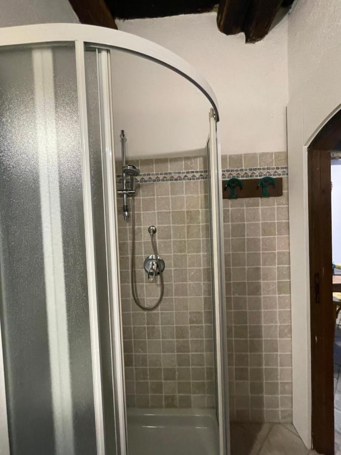 מנדלו דל לאריו La Casa Nei Vicoli: In Centro A Due Passi Dal Lago מראה חיצוני תמונה
