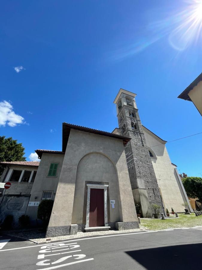 מנדלו דל לאריו La Casa Nei Vicoli: In Centro A Due Passi Dal Lago מראה חיצוני תמונה